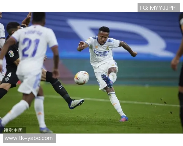 埃尔切主帅直言维尼修斯犯规明显非正常比赛对抗行为引发争议